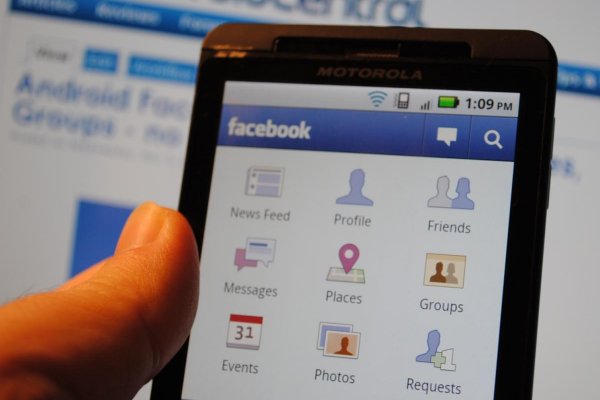 Facebook создал приложение для «слабых» смартфонов и сетей